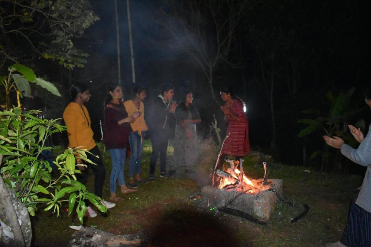 Munnar Tent Hills Resort Devikolam Dış mekan fotoğraf